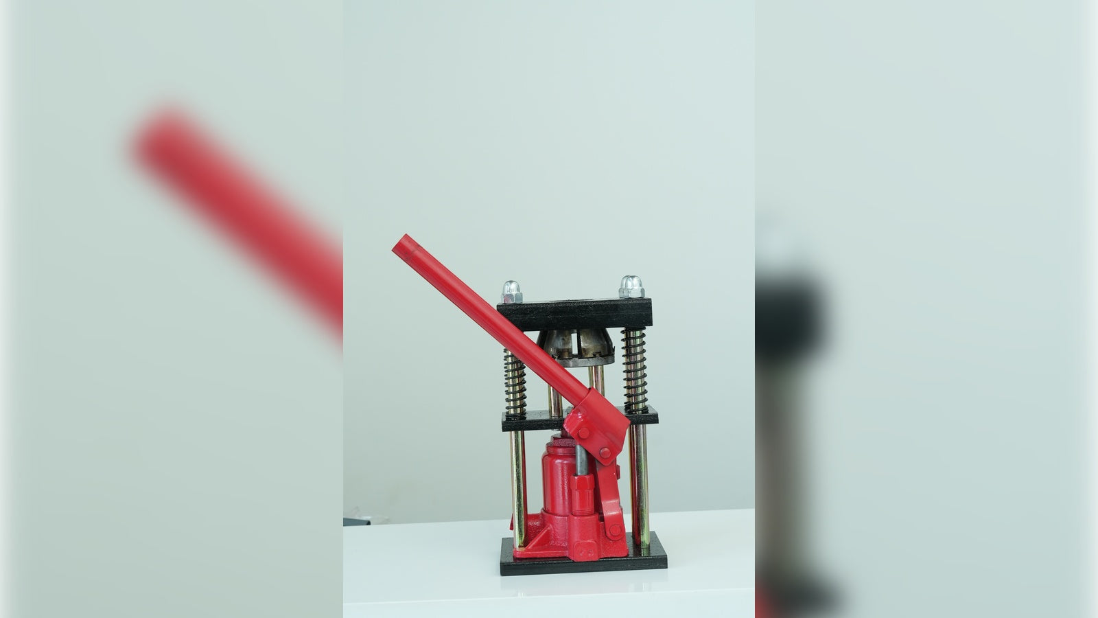 CA - A1010 - Crimping Machine