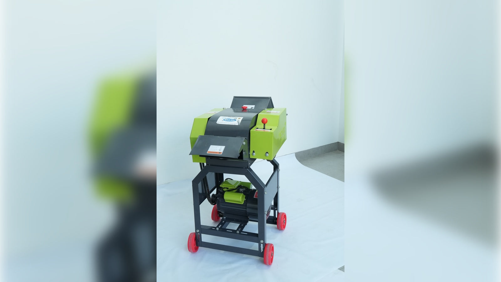 CA - CC700-G3S Chaff Cutter With Electric Motor